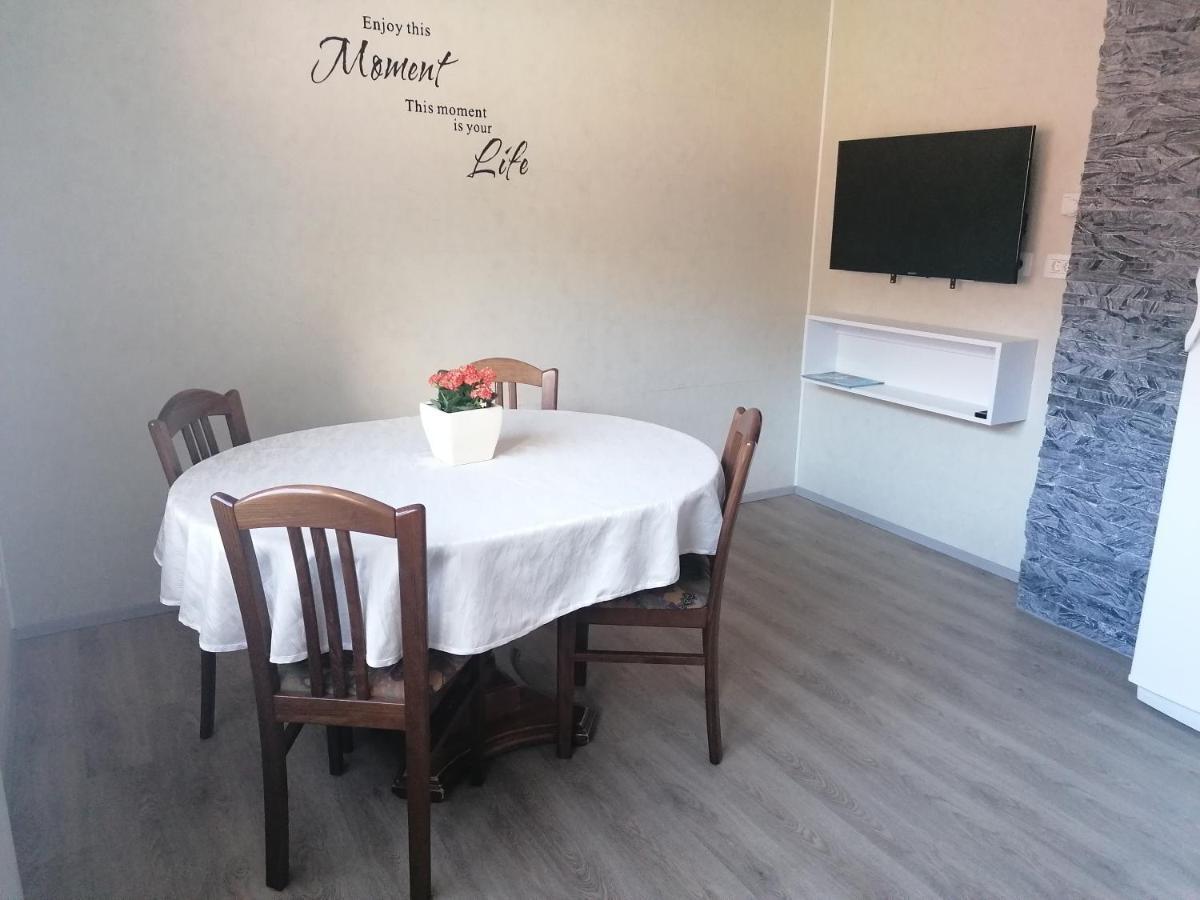 Apartmaji Valter Srpenica Exteriér fotografie